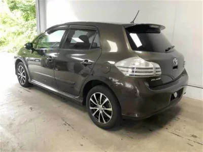 Toyota BLADE