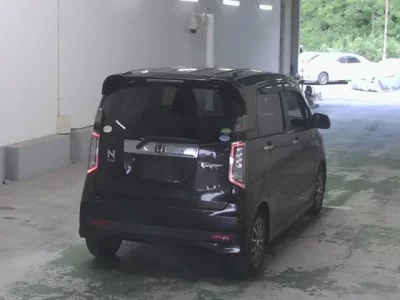 Honda N WGN