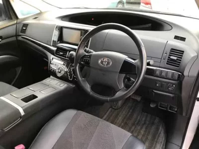 Toyota ESTIMA HYBRID
