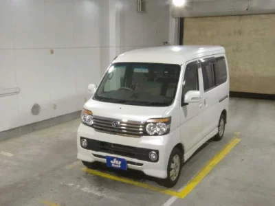 Daihatsu Atrai Wagon