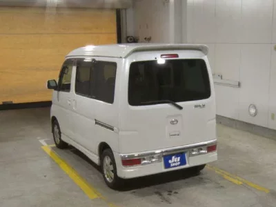 Daihatsu Atrai Wagon