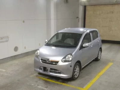 Daihatsu MIRA E S