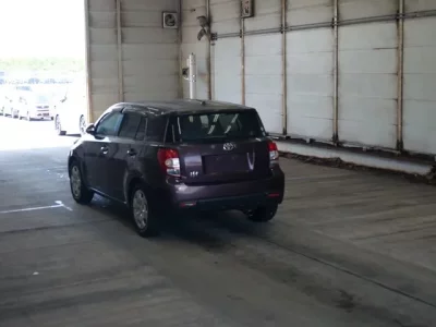 Toyota IST