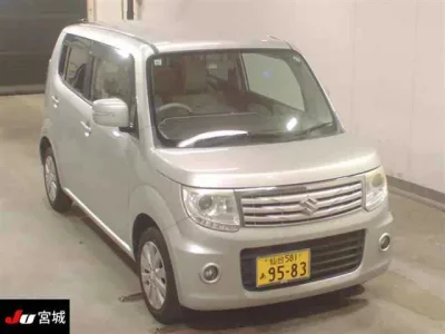 Suzuki MRWAGON