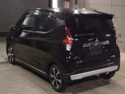 Mitsubishi EK X