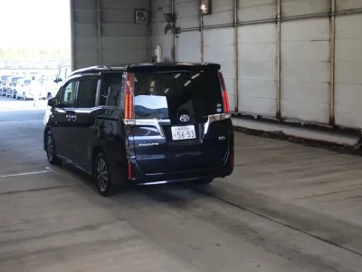 Toyota ESQUIRE