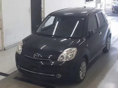 Mazda VERISA