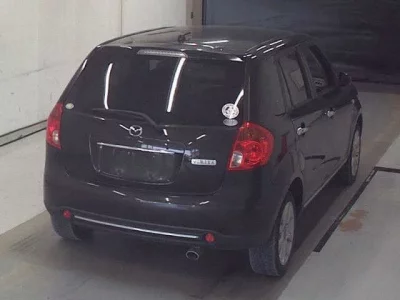 Mazda VERISA