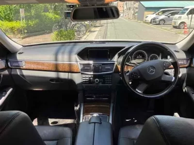 Mercedes-Benz E CLASS WAGON