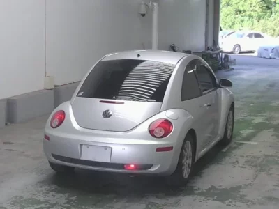 Volkswagen NEW BEETLE