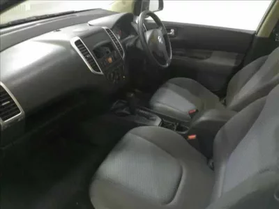 Nissan WINGROAD