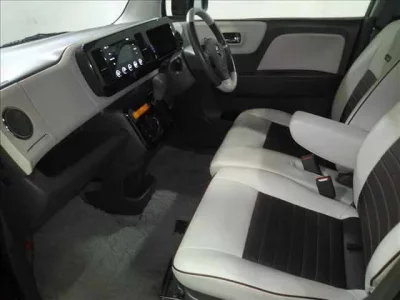 Suzuki MRWAGON