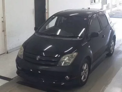 Toyota IST