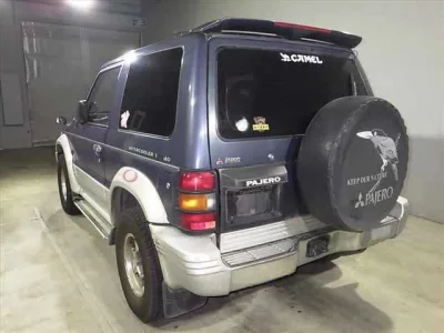 Mitsubishi PAJERO