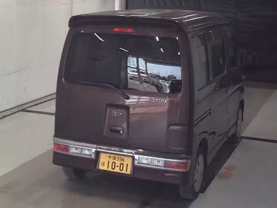Daihatsu Atrai Wagon