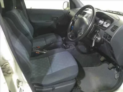 Daihatsu TERIOS KID