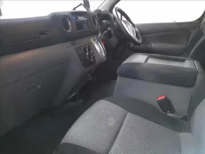 Nissan CARAVAN VAN