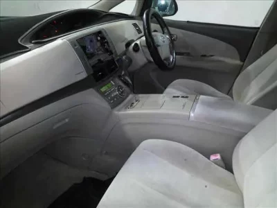 Toyota ESTIMA HYBRID