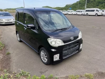 Daihatsu TANTO EXE