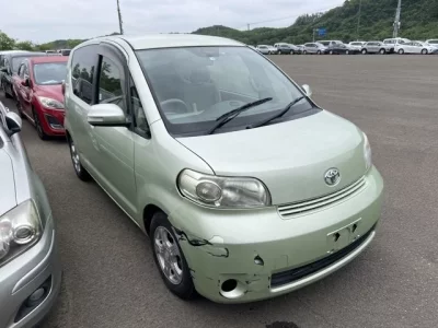 Toyota PORTE