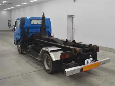 Hino DUTRO