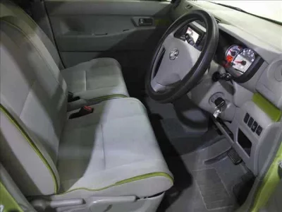 Toyota PIXIS SPACE