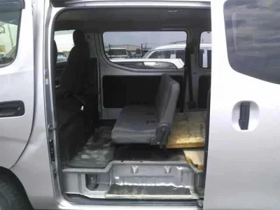 Nissan CARAVAN VAN