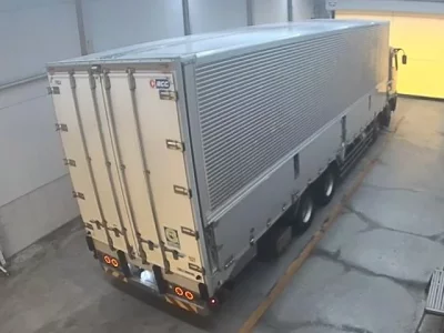 Mitsubishi FUSO TRUCK