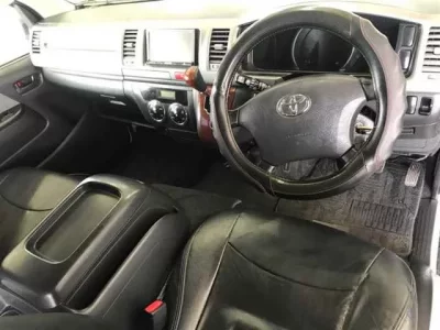 Toyota REGIUS ACE VAN