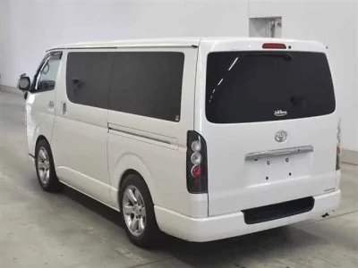 Toyota REGIUS ACE VAN