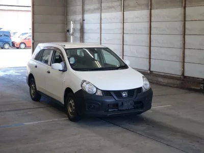 Nissan AD