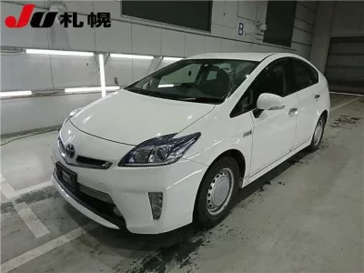 Toyota PRIUS PHV