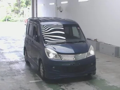 Mitsubishi DELICA D2