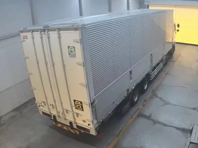 Hino TRUCK