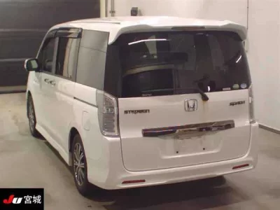 Honda STEP WAGON