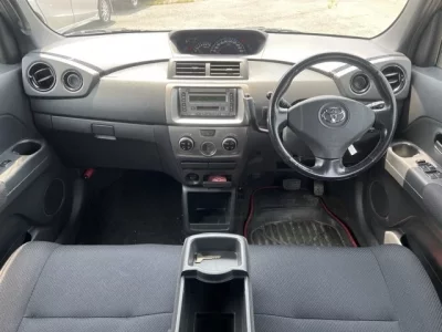 Toyota BB