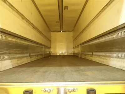 Mitsubishi FUSO TRUCK