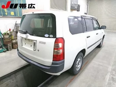 Toyota SUCCEED