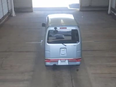 Daihatsu Atrai Wagon