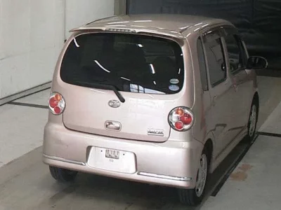 Daihatsu MOVE LATTE