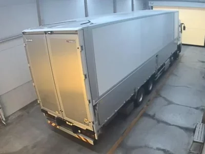Mitsubishi FUSO TRUCK