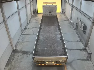 Hino TRUCK
