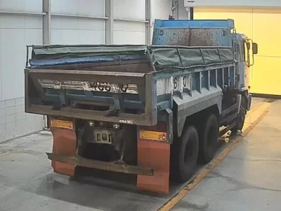 Hino TRUCK