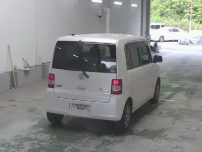 Daihatsu MOVE CONTE