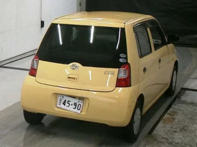Daihatsu Esse
