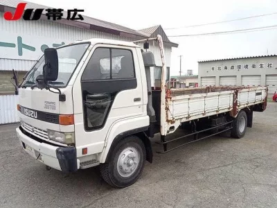 Isuzu JUSTON