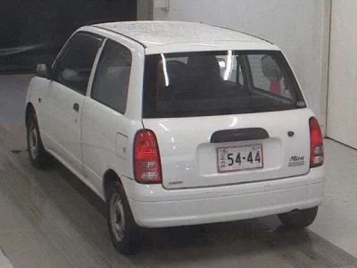 Daihatsu MIRA