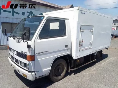 Isuzu ELF