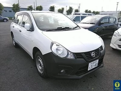 Nissan AD