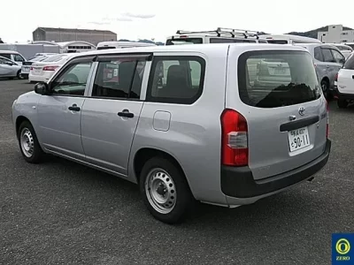 Toyota SUCCEED